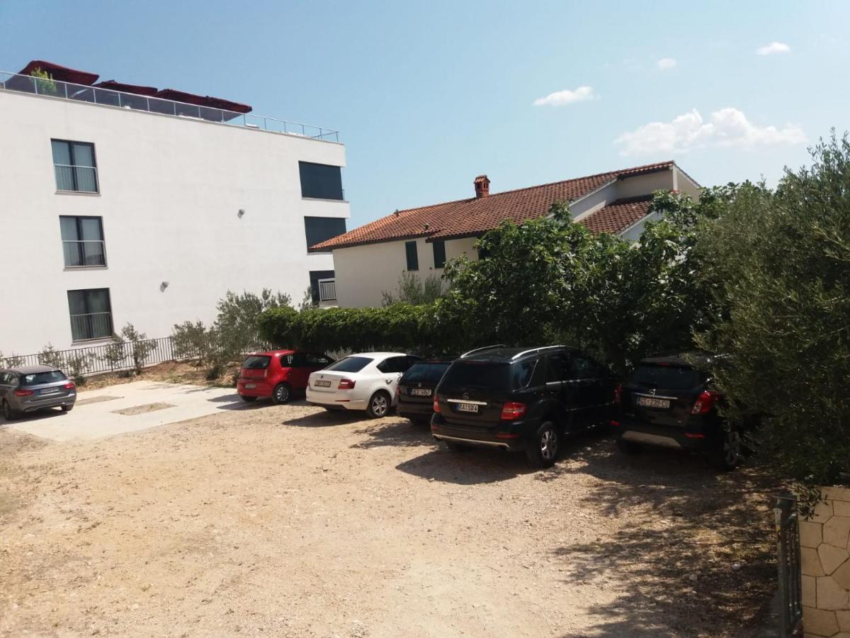 Apartmani Cosic Duće Extérieur photo