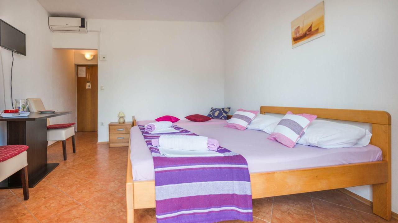 Apartmani Cosic Duće Extérieur photo