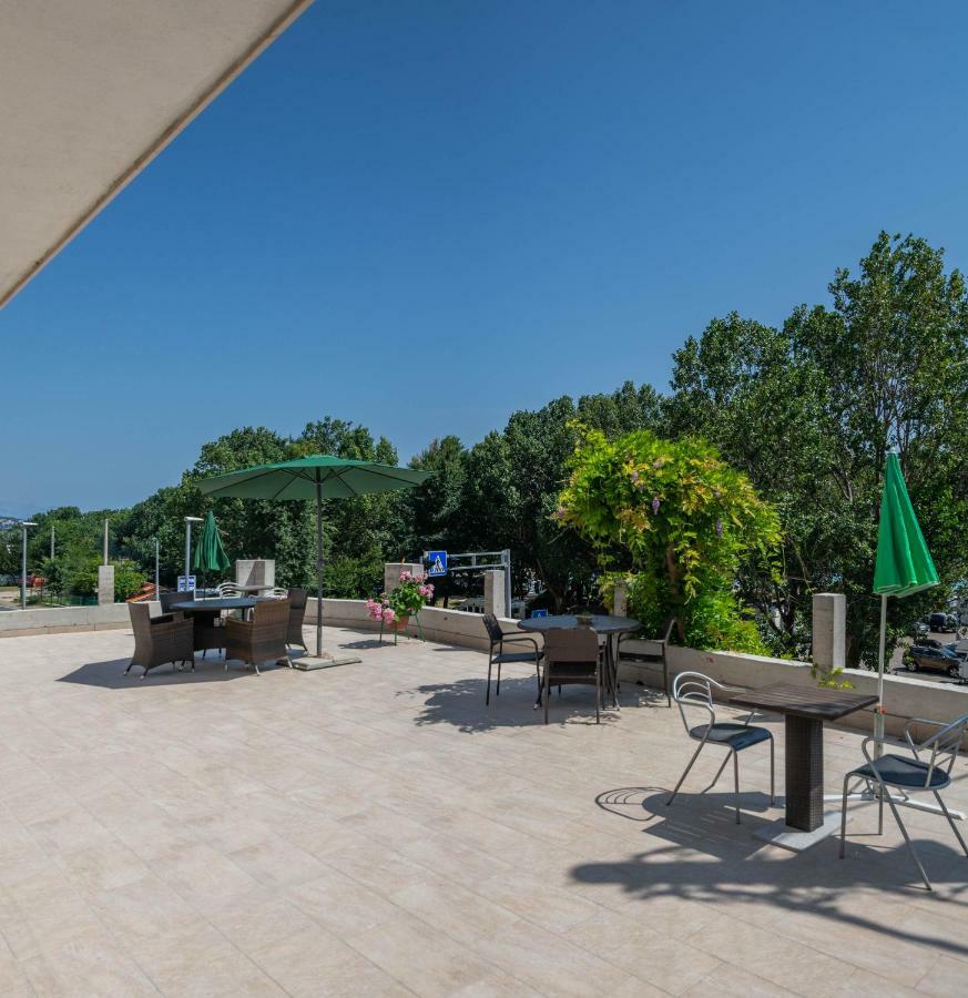 Apartmani Cosic Duće Extérieur photo